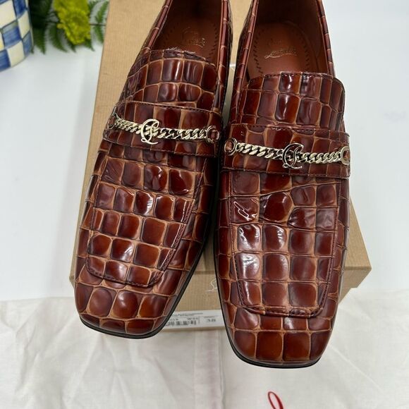 Women’s Christian Louboutin MJ, moc leather loafers size 38 made in Italy - Picture 8 of 13